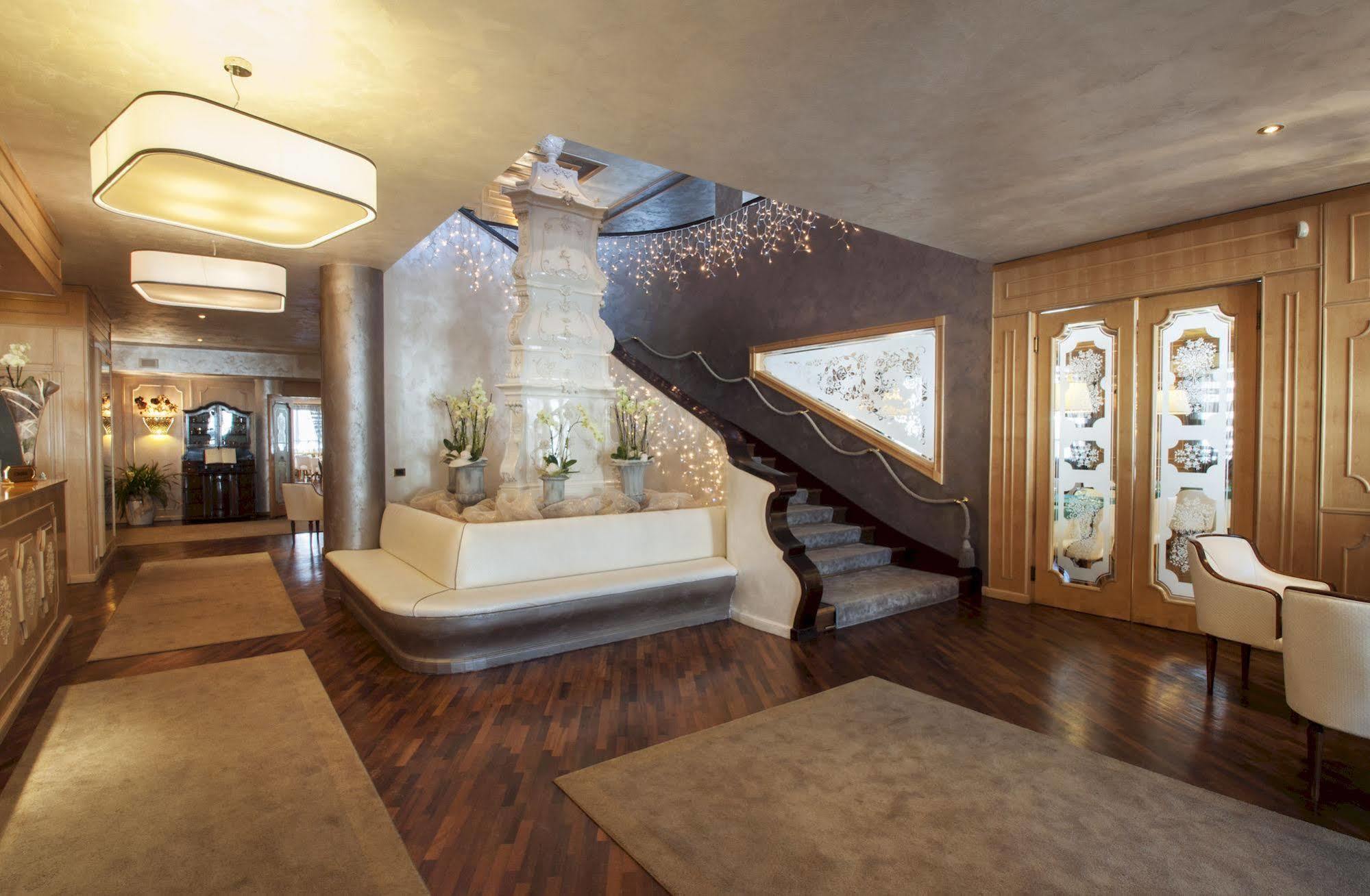Hotel Spinale Madonna